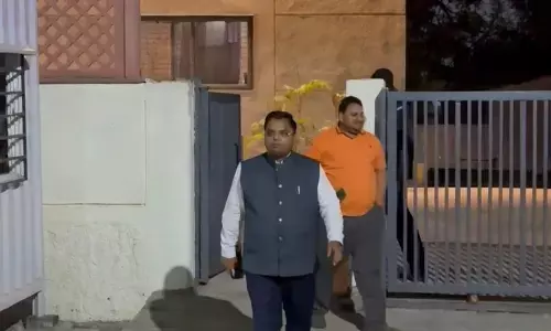 indore-water-crisis-collector-mayor-rss-meeting-late-night