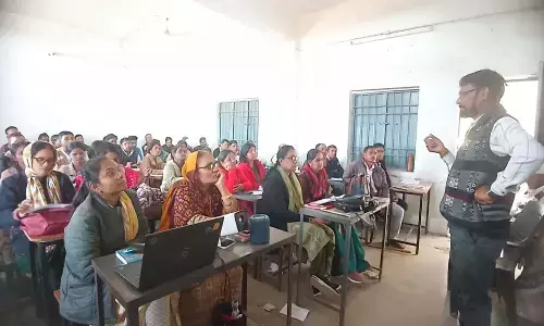 नवीन पाठय पुस्तक पर प्रशिक्षण : एसआरजी बोले- यह खोजी प्रवृत्ति और रचनात्मक सोच को प्रभावशाली बनाने पर देती है जोर