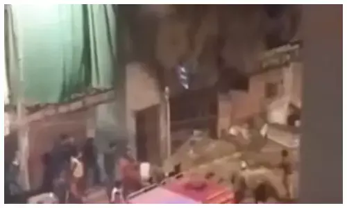 हार्डवेयर शॉप में लगी भीषण आग, लाखों रुपए का सामान जला