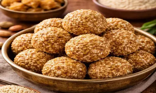 how to make til laddu at home