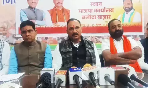 स्वास्थ्य मंत्री जायसवाल का कांग्रेस पर तीखा प्रहार