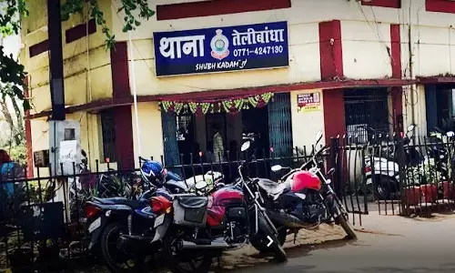 रायपुर में पकड़ी गई कजाकिस्तान की दो महिलाएं  : बिना वीजा-पासपोर्ट के रह रहे थे, हिरासत में लिए गए