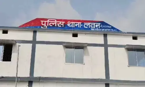 नशेड़ी युवकों में चाकूबाजी
