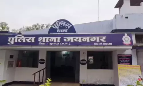 पेशा और रिश्ता हुआ शर्मशार : पंचायत सचिव ने अपनी भतीजी के साथ किया दुष्कर्म, आरोपी की तलाश में जुटी पुलिस