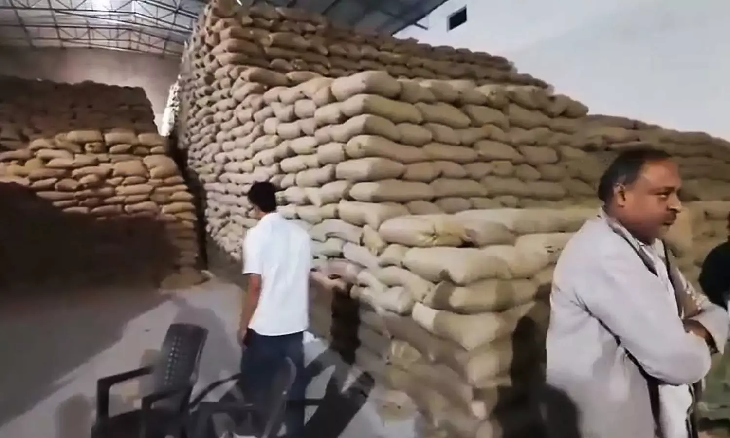 जांजगीर-चांपा में प्रशासन का सख्त एक्शन