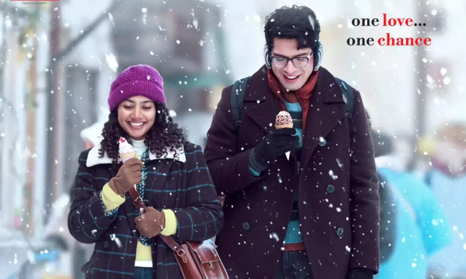 जुनैद खान और साई पल्लनी स्टारर फिल्म एक दिन का पोस्टर जारी