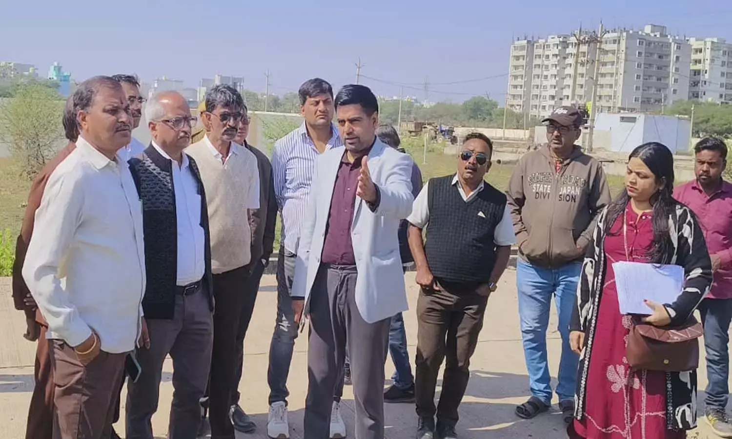 महापौर और कलेक्टर