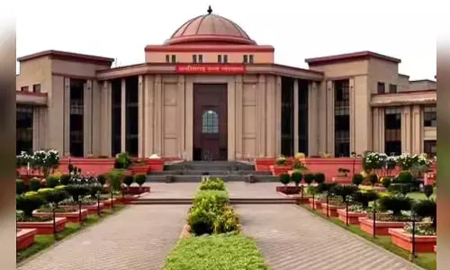 हाईकोर्ट का फैसला :  तिग्गा का प्रमोशन निरस्त,  शांडिल्य को डीआईजी जेल बनाने का आदेश