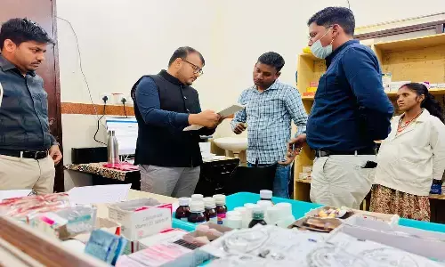 कलेक्टर ने शासकीय संस्थानों का किया निरीक्षण : स्वास्थ्य सुविधाओं को बेहतर बनाने और निर्माण कार्यों में गुणवत्ता के दिए निर्देश