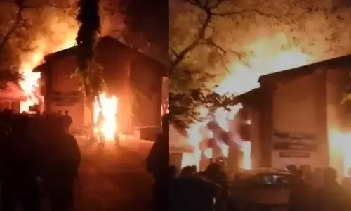 रायपुर डीईओ कार्यालय में आग