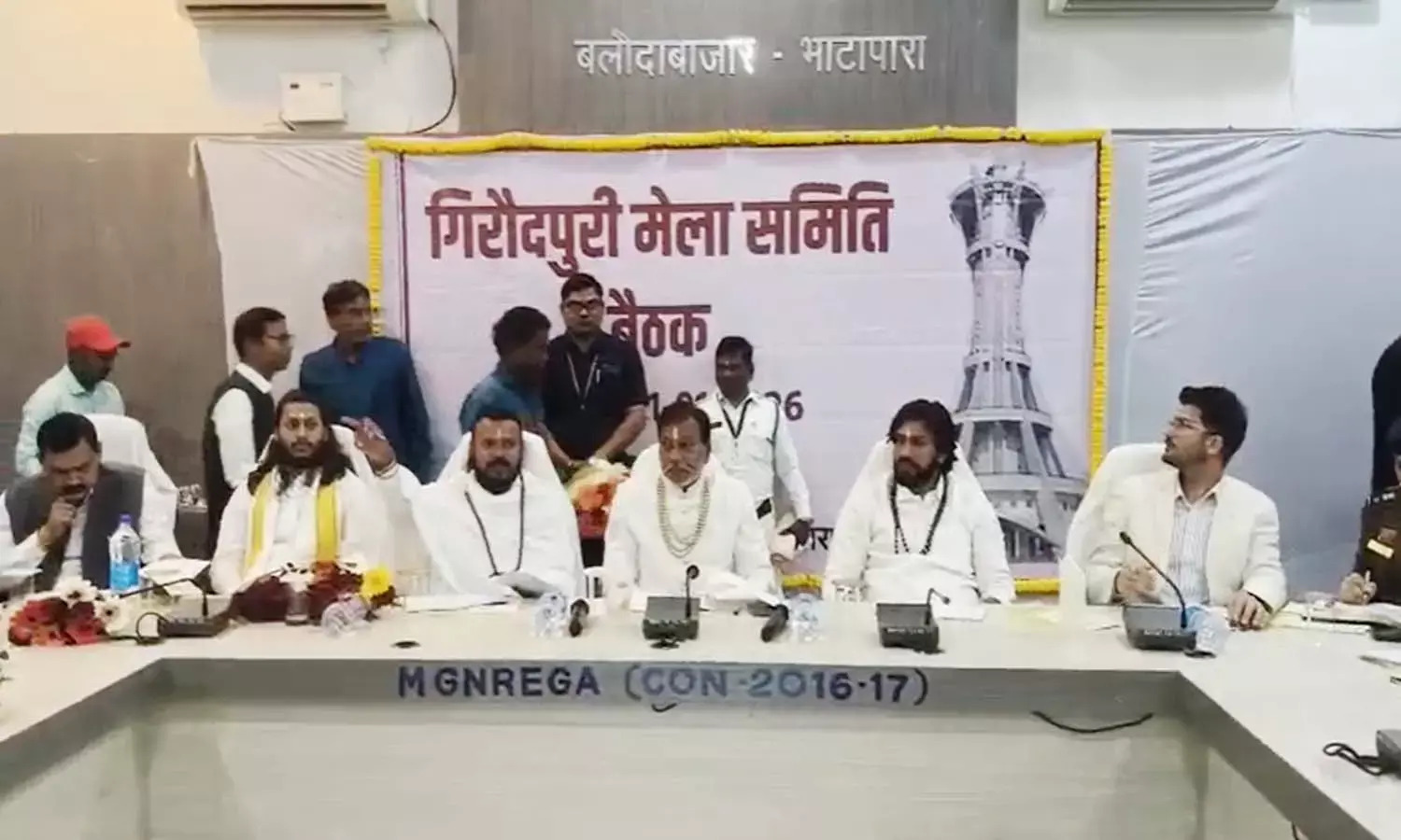 तीन दिवसीय गुरु दर्शन मेले की तैयारियां शुरू : गुरु बालक दास- खुशवंत साहब ने कलेक्टर और एसपी के साथ लिया व्यवस्थाओं का जायजा