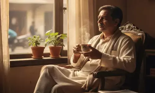 Side effects of drinking tea on empty stomach