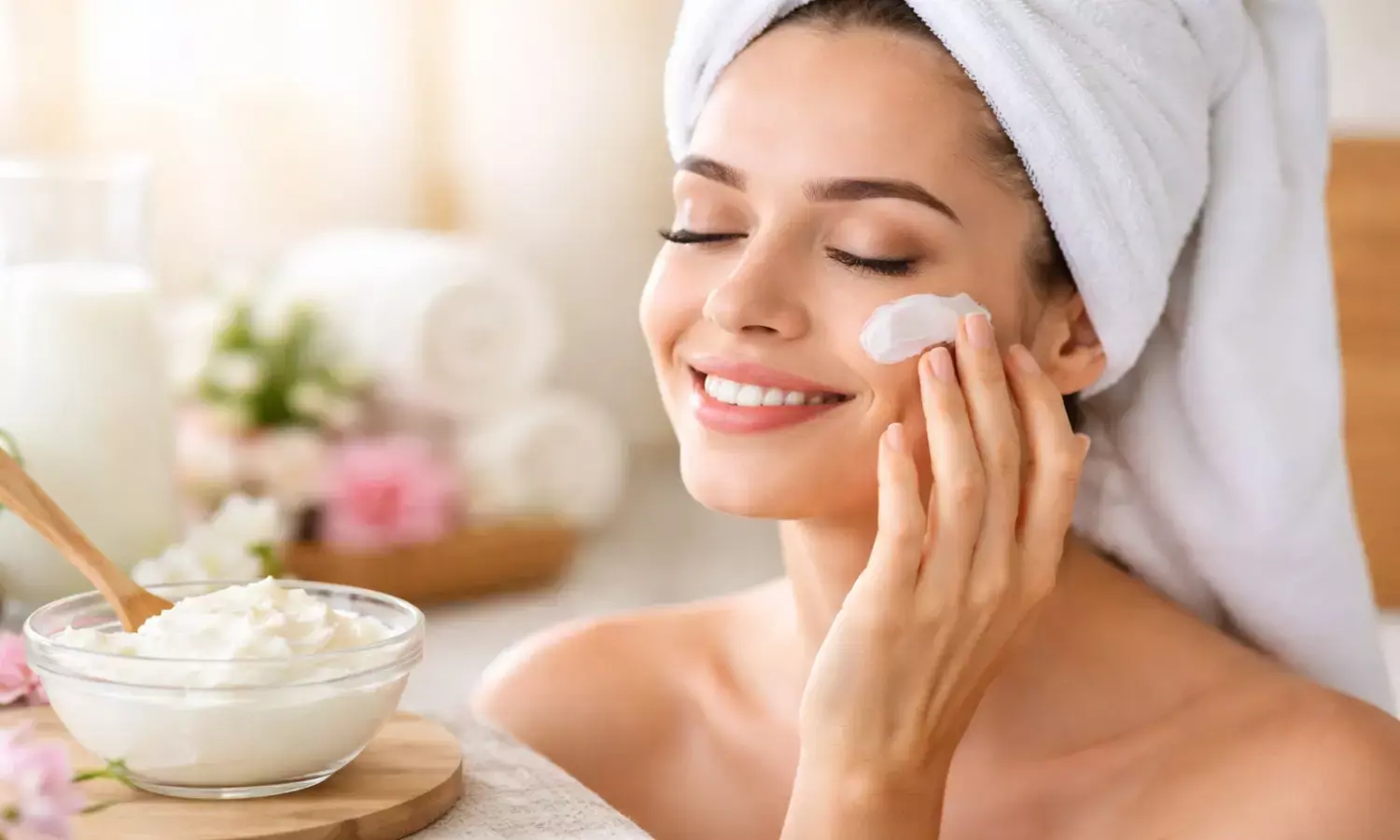 Benefits of applying malai on face