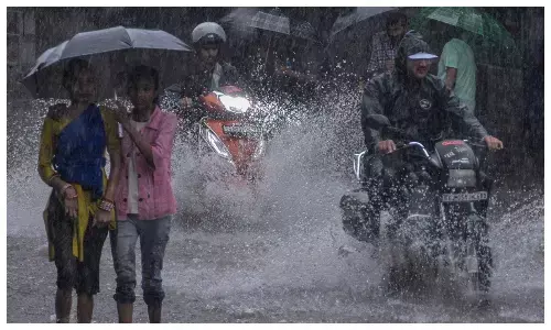 सीकर में गिरे ओले, जयपुर समेत 14 जिलों में ओलावृष्टि का ऑरेंज अलर्ट जारी