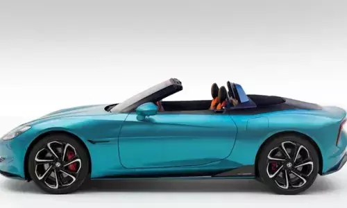 new-mg-cyberster-2026 check new-colors and range details