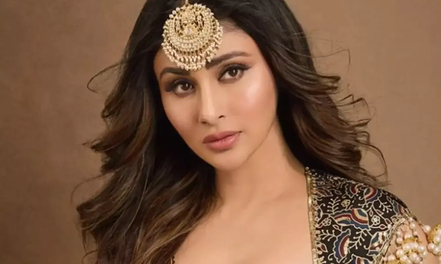 मौनी रॉय ने हरियाणा में एक कार्यक्रम के दौरान अपने साथ हुई बदसलूकी की घटना का खुलासा किया। मौनी रॉय ने हरियाणा में एक कार्यक्रम के दौरान अपने साथ हुई बदसलूकी की घटना का खुलासा किया।