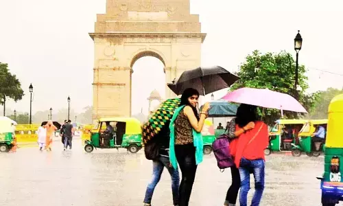 The air quality in the capital improved after the rain The air quality in the capital improved after the rain