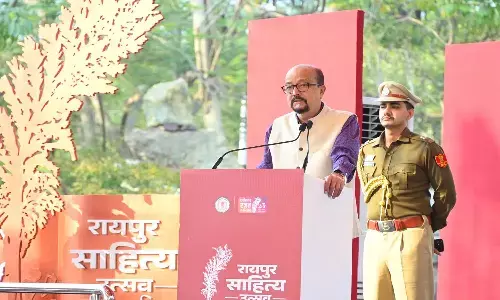 रायपुर साहित्य उत्सव का समापन समारोह : राज्यपाल रमेन डेका बोले- इंटरनेट की दुनिया में प्रिंट और साहित्य का हमेशा रहेगा महत्व