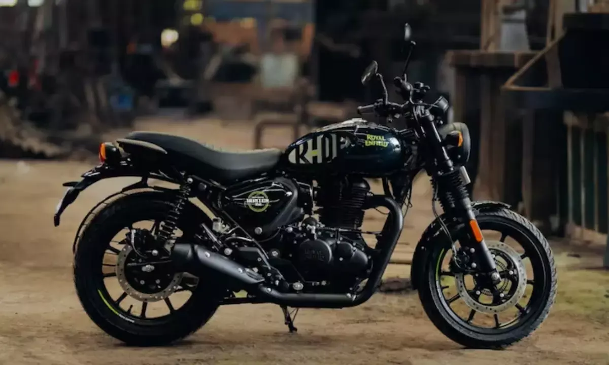 royal-enfield-crosses-1-million-mark-in-2025 check details