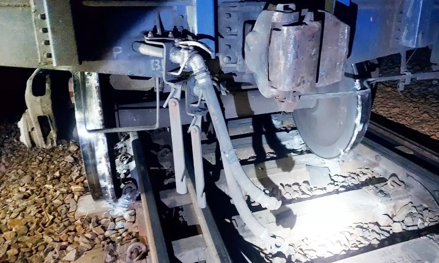 कोरापुट जंक्शन आउटर में हादसा, केके लाइन 31 घंटे रहा बाधित