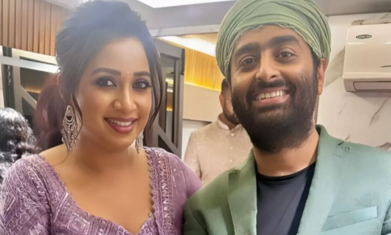 अरिजीत सिंह के प्लेबैक सिंगिंग छोड़ने के फैसले पर श्रेया घोषाल ने उनके लिए भावुक पोस्ट लिखा।