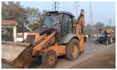 12 कब्जाधारियों पर हुई कार्रवाई, 4 थानों का पुलिस बल तैनात