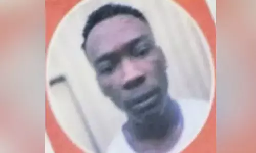 रायपुर एयरपोर्ट में पकड़ाया कोकीन रायपुर एयरपोर्ट में पकड़ाया कोकीन