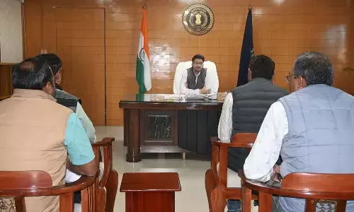 कलेक्टर दीपक सोनी