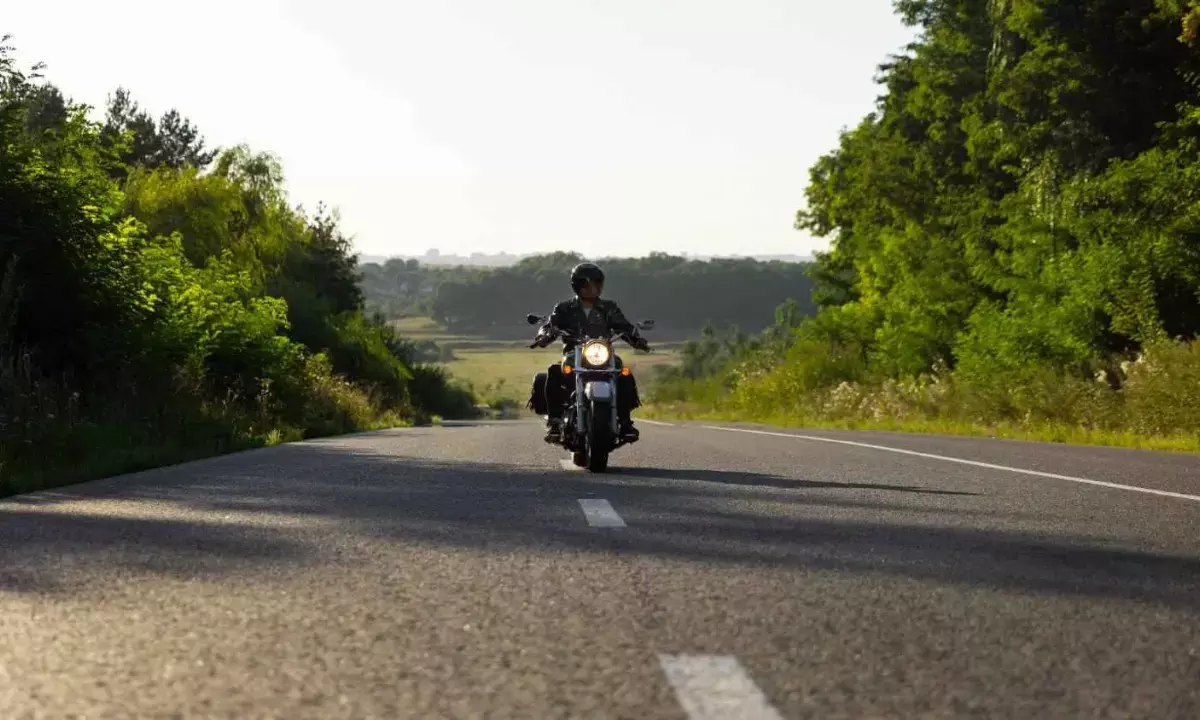 two Wheeler Safe Riding Tips avoid small-mistake details