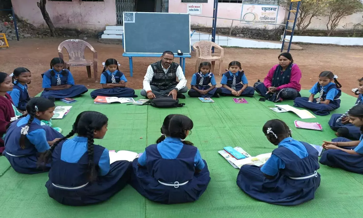 एफएलएन वारियर्स चैलेंज : बेमेतरा के 51 शिक्षकों ने चुनौती को किया स्वीकार, विजेताओं को राज्य स्तर पर किया जाएगा सम्मानित एफएलएन वारियर्स चैलेंज : बेमेतरा के 51 शिक्षकों ने चुनौती को किया स्वीकार, विजेताओं को राज्य स्तर पर किया जाएगा सम्मानित