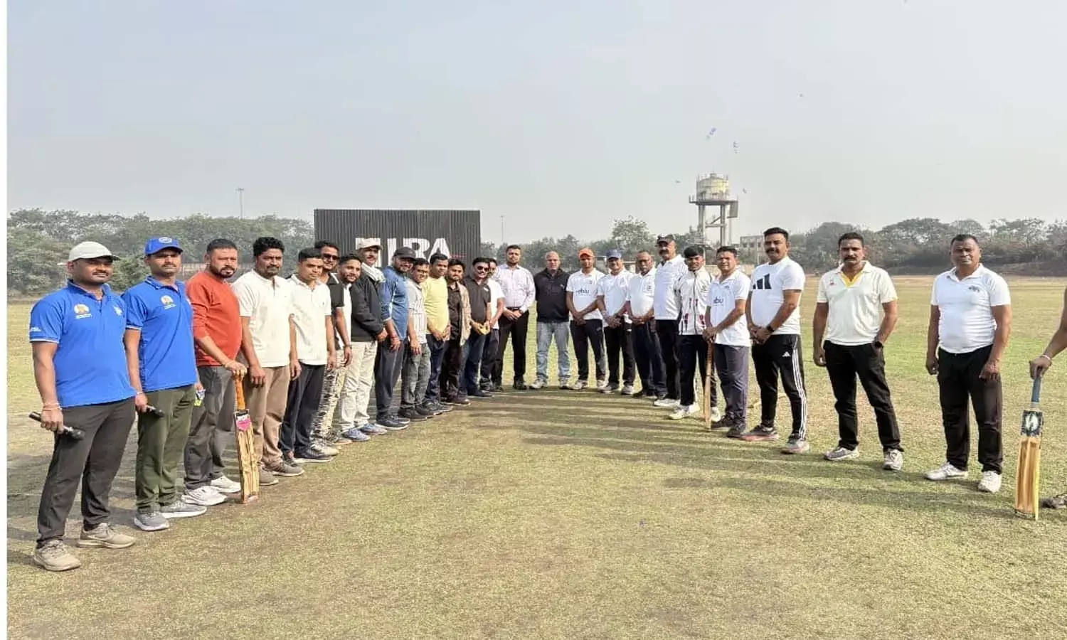 कलम के सिपाहियों का कमाल : सटीक गेंदबाजी के आगे पस्त हुई पुलिस इलेवन, पत्रकार इलेवन ने 4 विकेट से दी शिकस्त