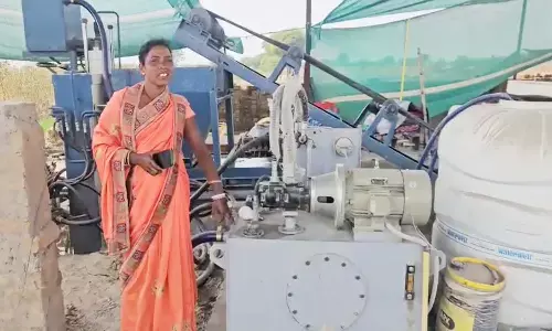 प्रधानमंत्री सूक्ष्म स्वरोजगार योजना ने बदली अंजना की किस्मत : नौकरी छोड़कर बनाना शुरू किया ईंट, सालाना लाखों रुपये की कर रहीं हैं कमाई