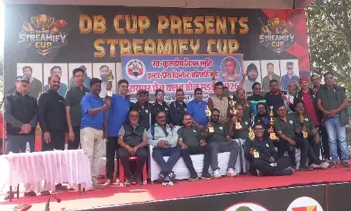 प्रेस क्लब खेल मड़ई का डिप्टी सीएम अरुण साव ने किया आगाज : रोमांचक मुकाबले में संपादक इलेवन ने पूर्व पदाधिकारी इलेवन को 1 रन से हराया