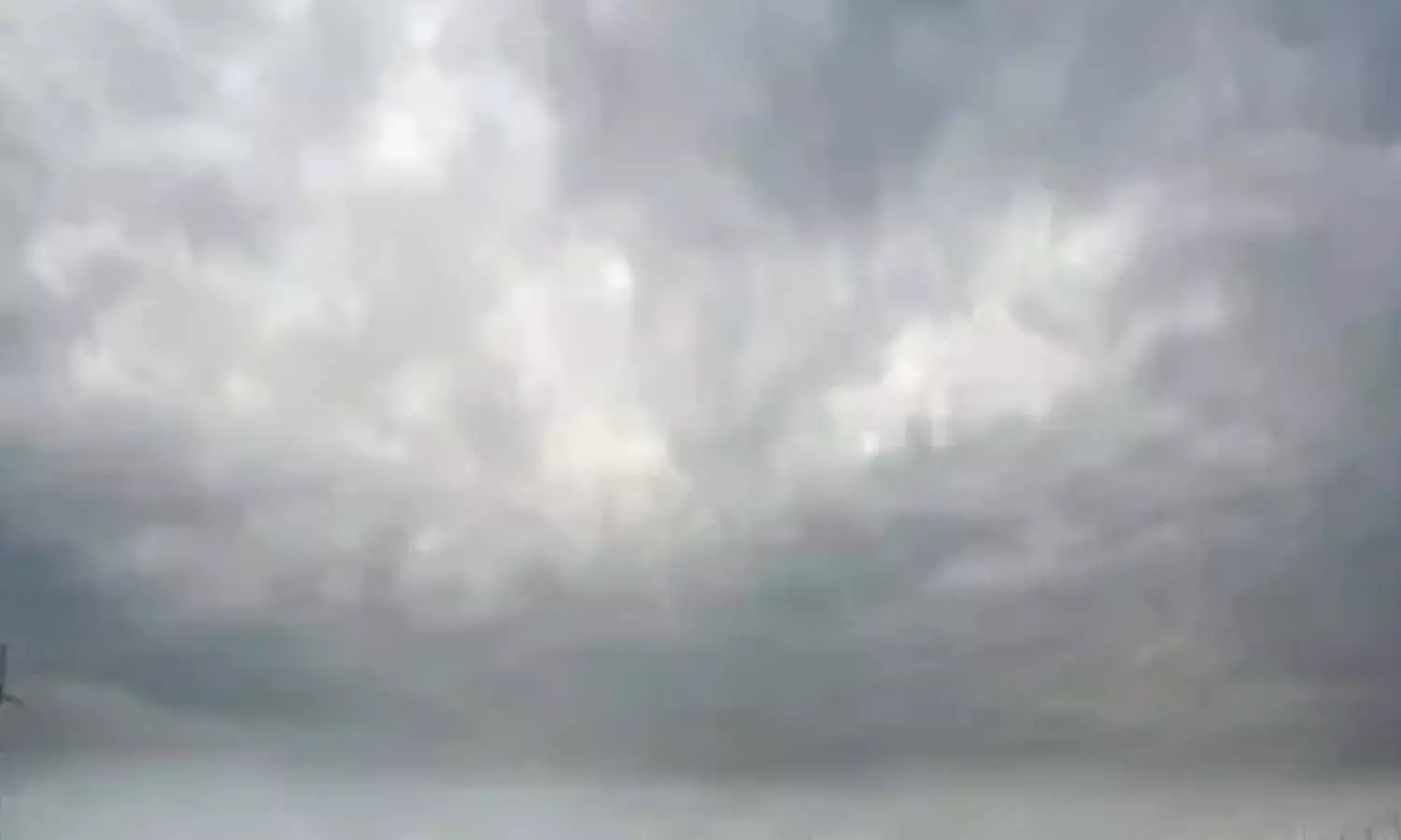 मौसमी व्यवधान में  बीतेगा फरवरी : बादल- बारिश, ओलावृष्टि के साथ पारा भी चढ़ेगा