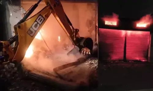 massive fire incident brigade action