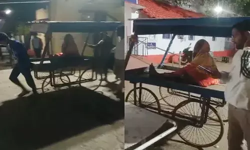 वृद्धा की तबियत बिगड़ने पर नहीं मिली एंबुलेंस