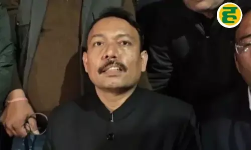 निलंबित PCS अधिकारी अलंकार अग्निहोत्री के राजनीति में उतरने के संकेत; बोले— भाजपा की नीतियों के खिलाफ विकल्प की तैयारी, चुप नहीं बैठूंगा