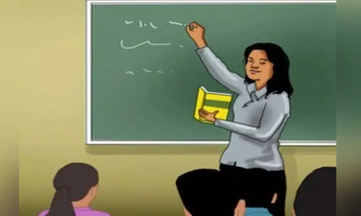 शिक्षकों के प्रमोशन में गड़बड़ी : पदोन्नति संघर्ष मोर्चा ने भारी विसंगतियों के लगाए आरोप, सेवा पुस्तिका से सत्यापन कराने की मांग